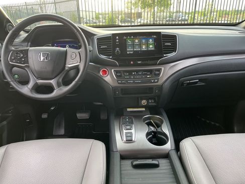 Certified 2023 Honda Passport EX-L image 17