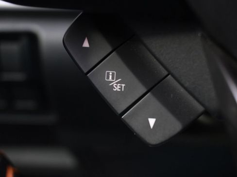 Used 2018 Subaru Crosstrek 2.0i Limited image 35