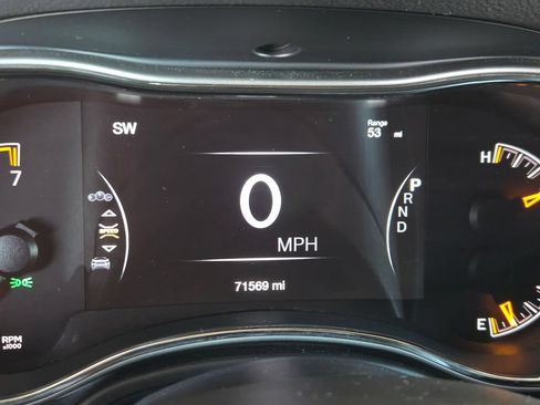 Certified 2019 Jeep Grand Cherokee Limited AWD/4WD image 31