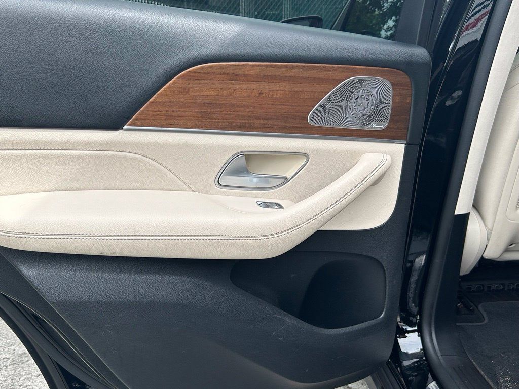 Used 2021 Mercedes-Benz GLE 350 image 44