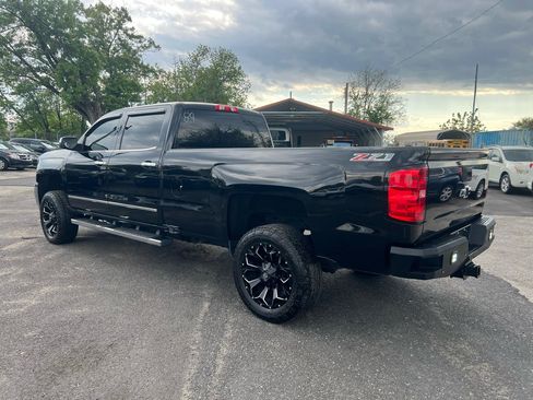 Used 2017 Chevrolet Silverado 2500 LTZ w/ Duramax Plus Package AWD/4WD image 8