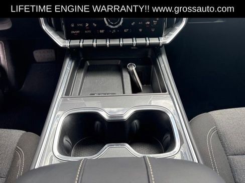 Used 2025 GMC Acadia Elevation AWD/4WD image 26