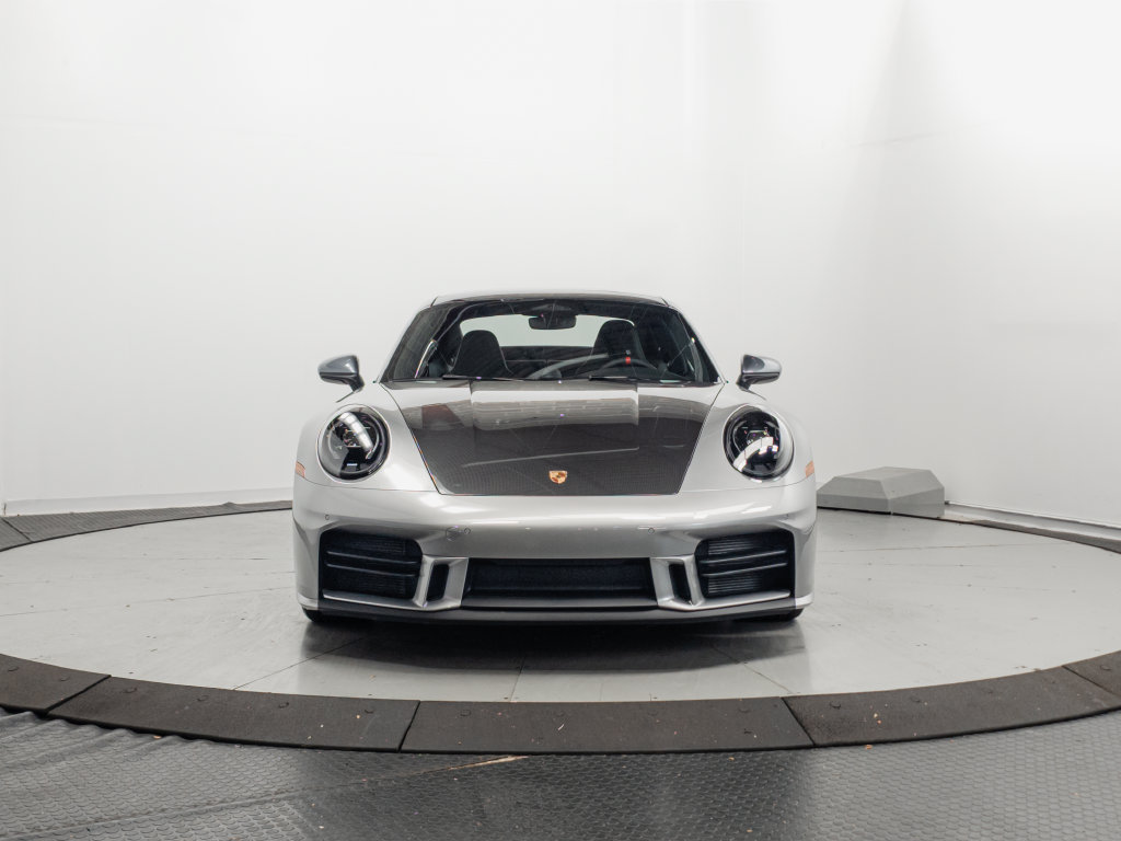 Used 2026 Porsche 911 Carrera T RWD image 2