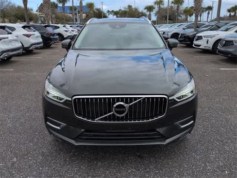 Used 2018 Volvo XC60 T6 Inscription w/ Convenience Package image 3