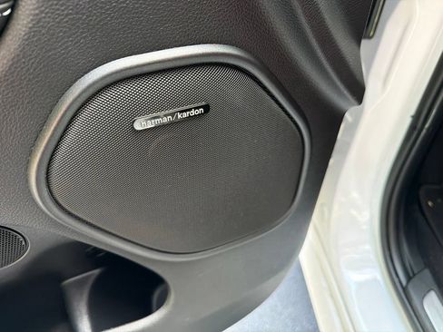 Used 2023 Dodge Durango SRT AWD/4WD image 19