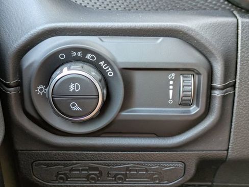 New 2026 Jeep Gladiator Mojave AWD/4WD image 26