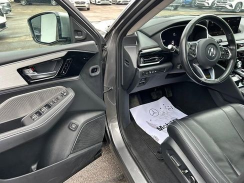 Used 2023 Acura MDX Technology image 9
