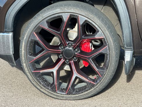 Used 2019 GMC Sierra 1500 SLT w/ SLT Premium Plus Package image 25