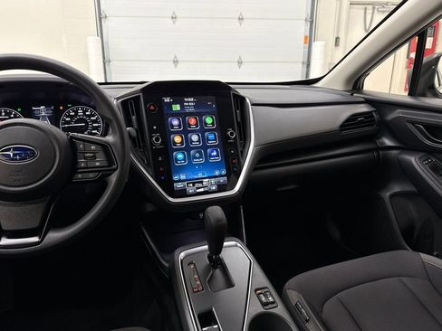 Used 2025 Subaru Crosstrek 2.0i Premium image 15