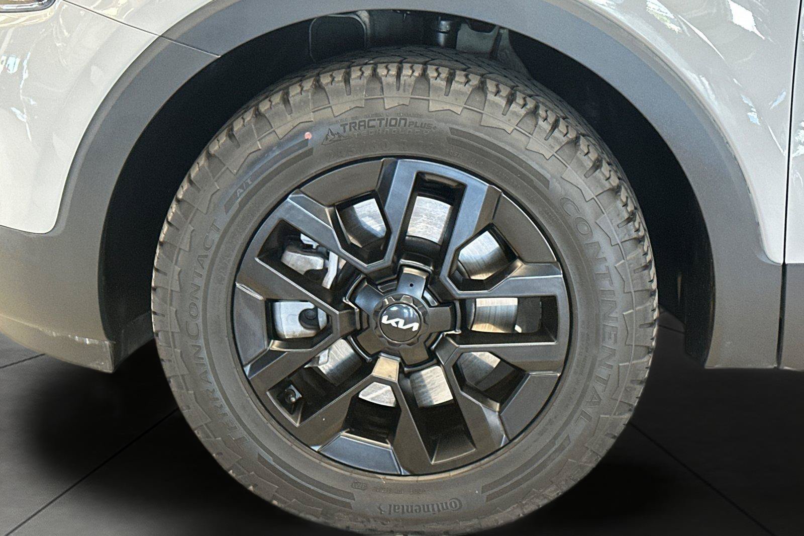 Certified 2024 Kia Telluride SX X-Pro AWD/4WD image 32
