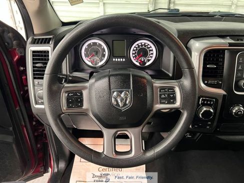 Used 2021 RAM 1500 Classic SLT image 36