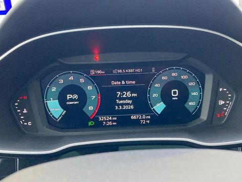 Used 2025 Audi Q3 2.0T Premium image 17