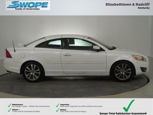 Used 2011 Volvo C70 T5 w/ Multimedia Pkg image 2