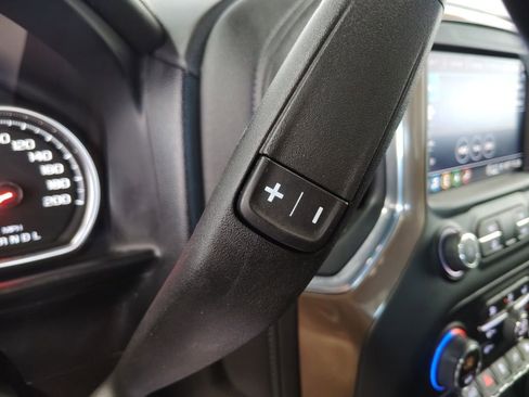 Used 2021 Chevrolet Silverado 1500 High Country w/ Safety Package II image 18