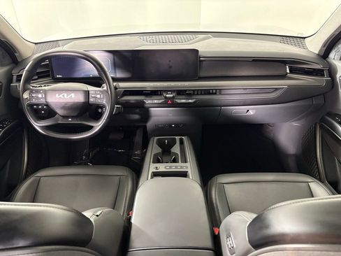Used 2024 Kia EV9 Light RWD image 33