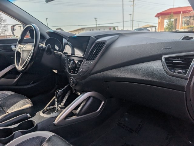 Used 2014 Hyundai Veloster Turbo FWD image 20