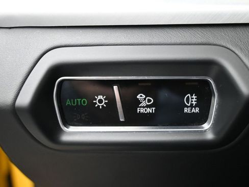 Used 2019 Lamborghini Urus image 20