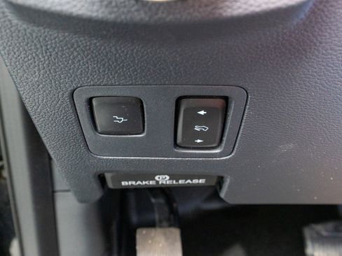 Used 2022 Ford F350 Platinum image 36