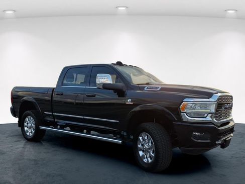 Used 2024 RAM 2500 Limited AWD/4WD image 5