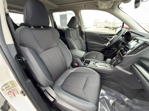 Used 2020 Subaru Forester Premium image 13