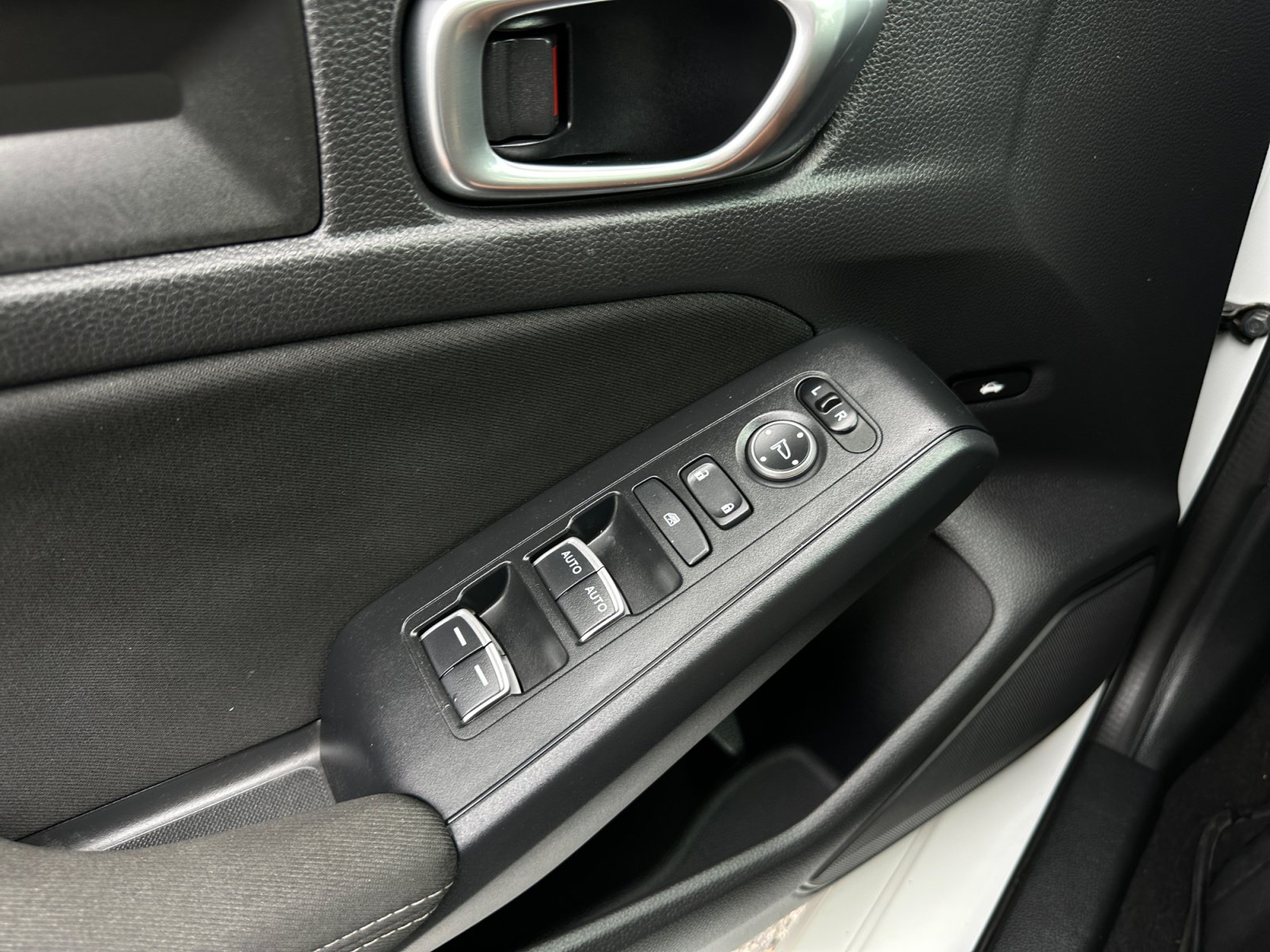 Used 2023 Honda Civic Sport image 20