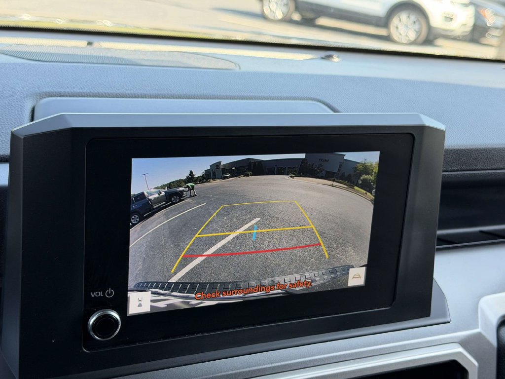 Certified 2025 Toyota 4Runner SR5 AWD/4WD image 5