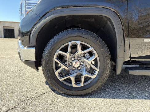 New 2026 GMC Sierra 1500 SLT w/ SLT Premium Package image 14