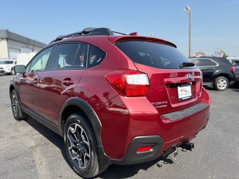 Used 2016 Subaru Crosstrek 2.0i Premium AWD/4WD image 10