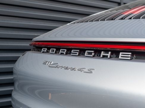 Certified 2020 Porsche 911 Carrera 4S image 38