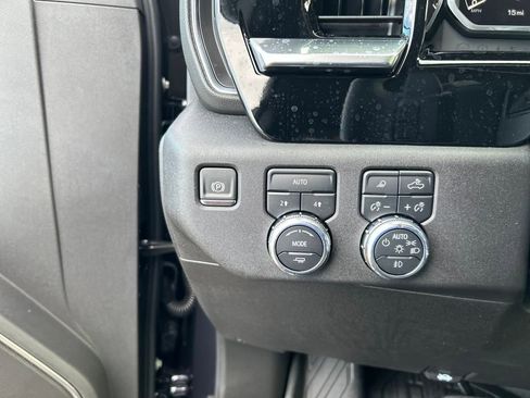 New 2026 GMC Sierra 1500 Elevation w/ Elevation Premium Package image 18