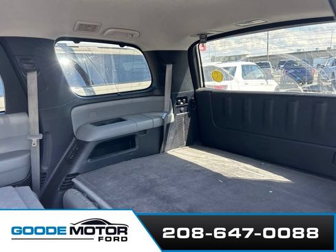 Used 2014 Toyota Sequoia Limited AWD/4WD image 8