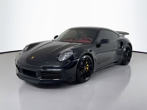 Used 2021 Porsche 911 Turbo S image 10