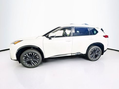 New 2026 Nissan Rogue Platinum w/ Platinum Premium Package image 8