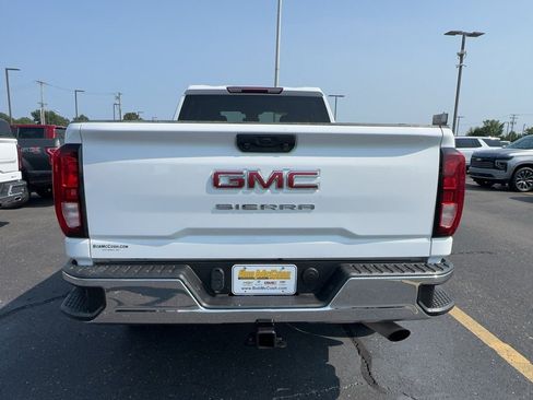 Certified 2024 GMC Sierra 2500 Pro w/ Convenience Package AWD/4WD image 4