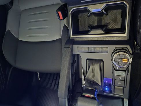 New 2025 Toyota Tacoma TRD Off-Road image 38