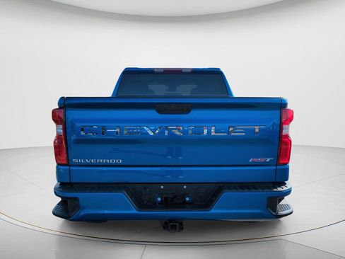 Used 2023 Chevrolet Silverado 1500 RST RWD image 6