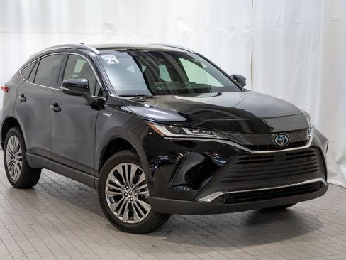 Used 2021 Toyota Venza XLE w/ Softex Package image 1