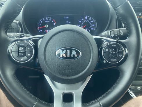 Used 2021 Kia Soul EX image 14