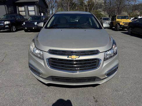 Used 2015 Chevrolet Cruze LTZ w/ Enhanced Safety Package image 3