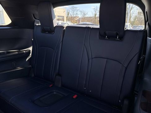 New 2026 INFINITI QX60 Sport image 19