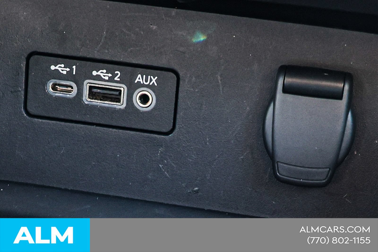 Used 2024 Nissan Altima 2.5 SV FWD image 29
