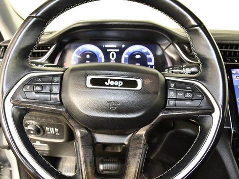 Used 2021 Jeep Grand Cherokee L Limited w/ Trailer Tow Group (B) AWD/4WD image 19