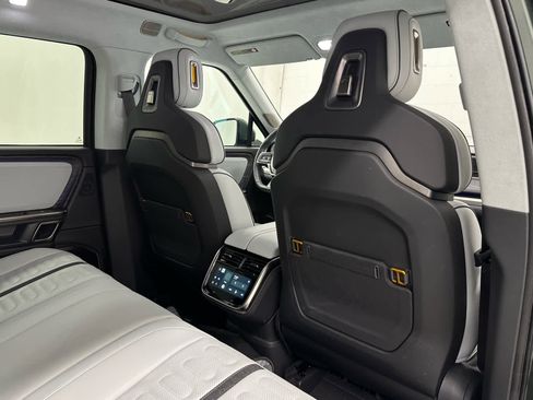 Used 2023 Rivian R1T Adventure image 20