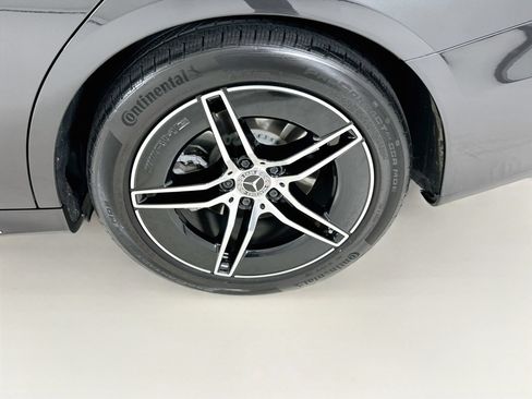 Used 2026 Mercedes-Benz E 350 Sedan image 32
