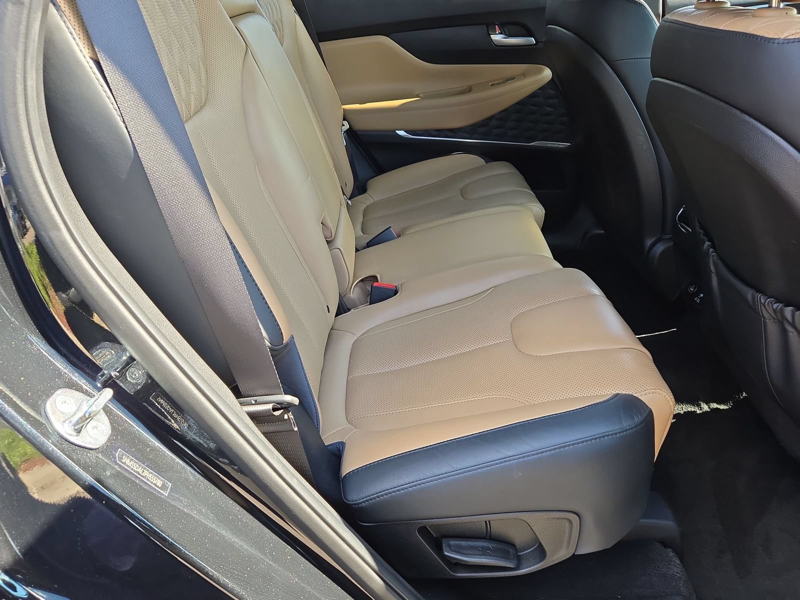 Used 2023 Hyundai Santa Fe Calligraphy w/ Cargo Package AWD/4WD image 19