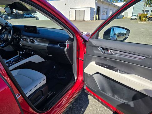 Used 2025 MAZDA CX-5 AWD 2.5 S w/ Premium Plus Pkg image 10