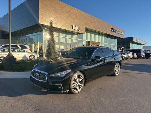 Used 2021 INFINITI Q50 Sensory image 1
