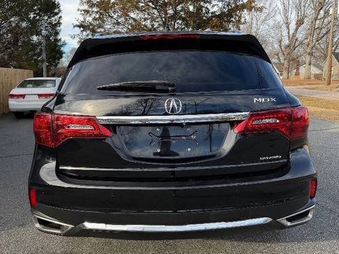 Used 2017 Acura MDX SH-AWD w/ Advance Package image 6