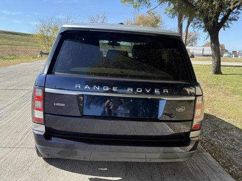 Used 2014 Land Rover Range Rover HSE image 8