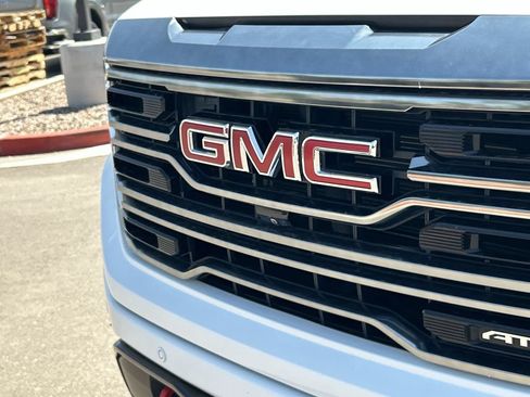 Used 2023 GMC Sierra 1500 AT4 w/ Technology Package AWD/4WD image 30